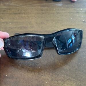 Men’s Oakley sunglassess